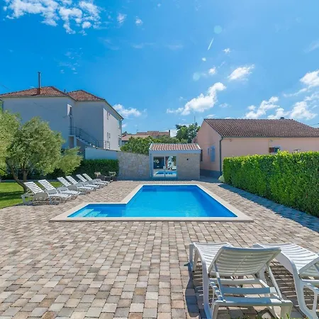 Two-bedroom In Ii * Biograd Na Moru