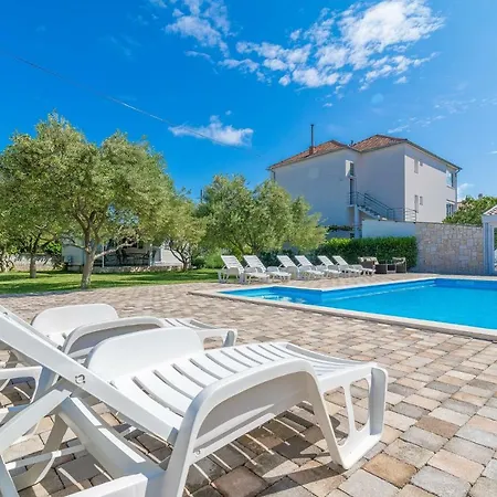 Two-bedroom In Ii * Biograd Na Moru